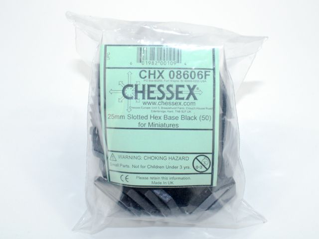 Chessex: 25mm Slotted Hex Base Black (50)