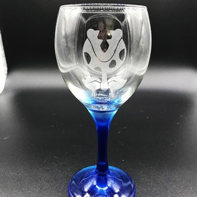 Etched 10oz wine glass with blue stem - Plant Etched 10oz wine glass with blue stem - Plant