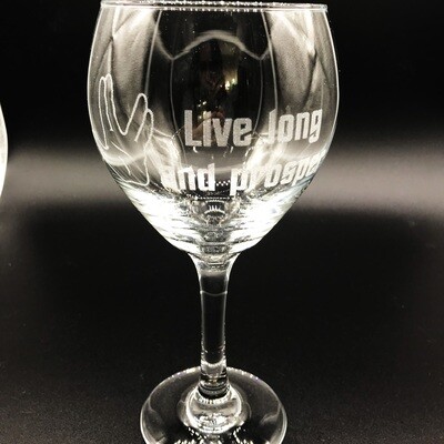 Etched 16oz wine glass - Live Long and Prosper Etched 16oz wine glass - Live Long and Prosper