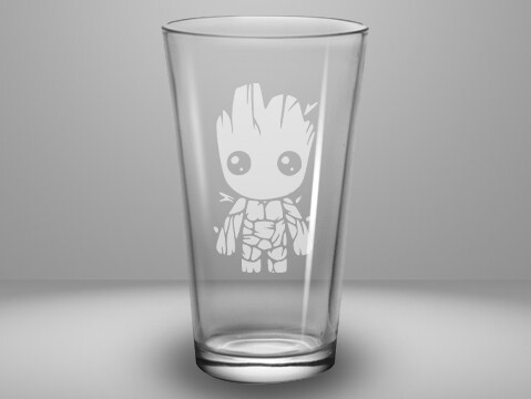 Etched 16oz pub glass - Tree friend