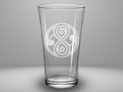 Etched 16oz pub glass - Seal of Rassilon