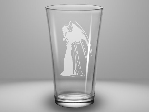 Etched 16oz pub glass - Weeping Angel