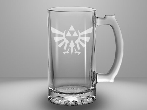 Etched 26oz glass stein - Tri Force