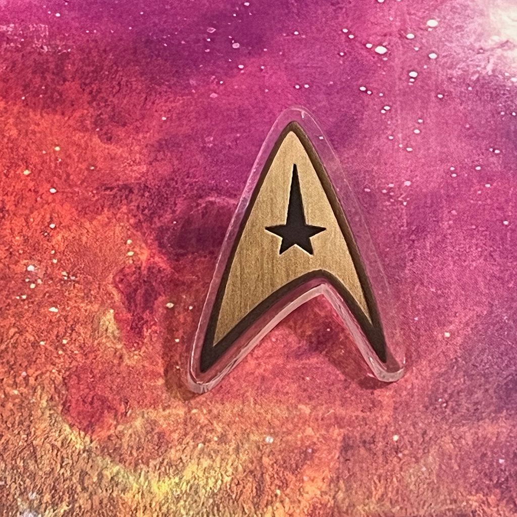 Acrylic pin - Commander