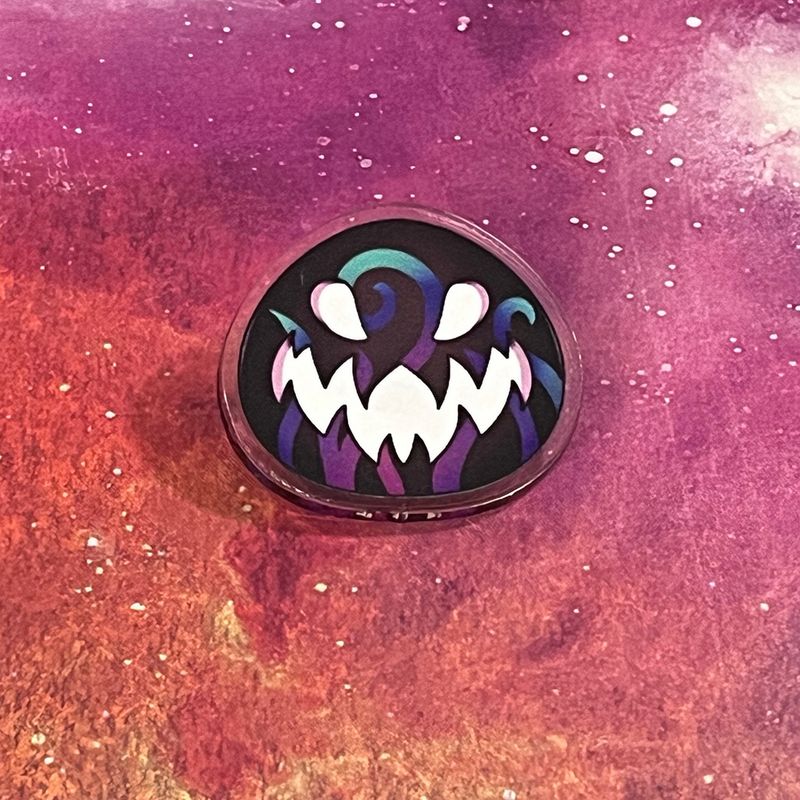Acrylic pin - Tarr Slime
