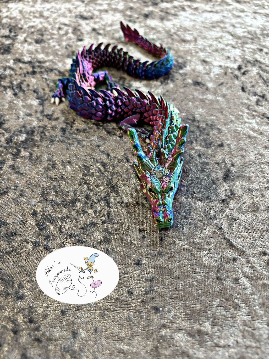 Drache lila blau