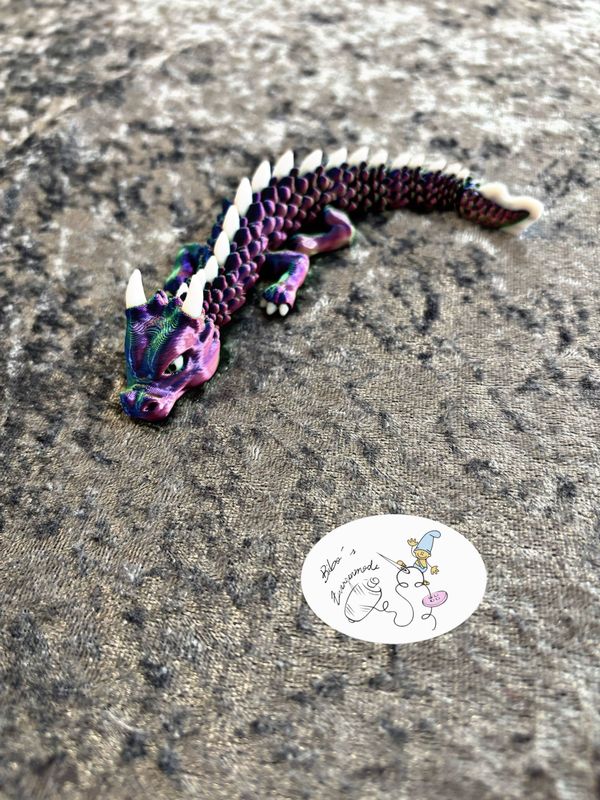 Drache klein lila blau