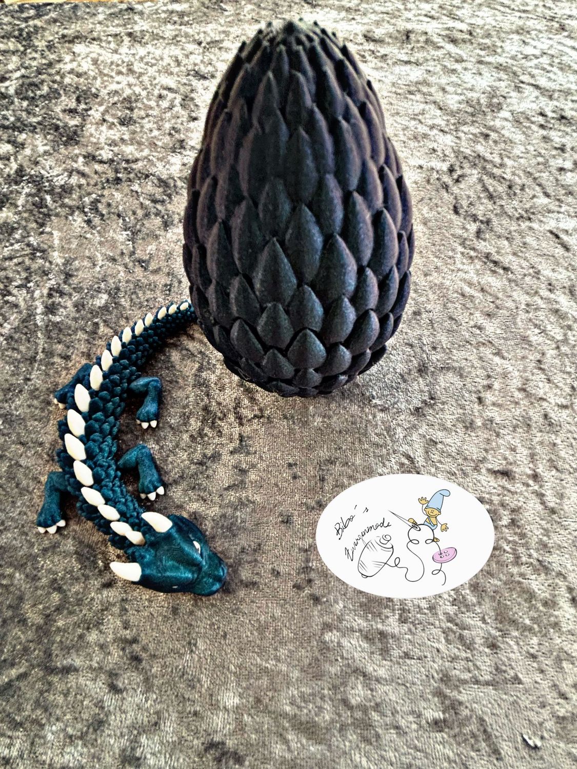 Drache + Ei klein anthrazit