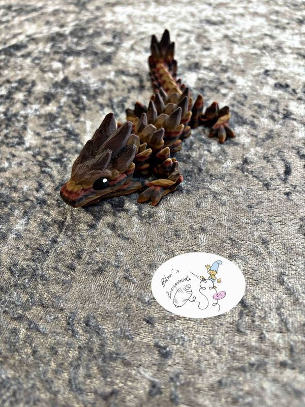 Drache klein braun