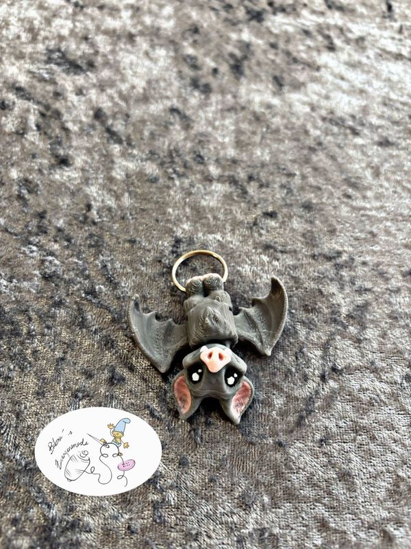 Fledermaus grau