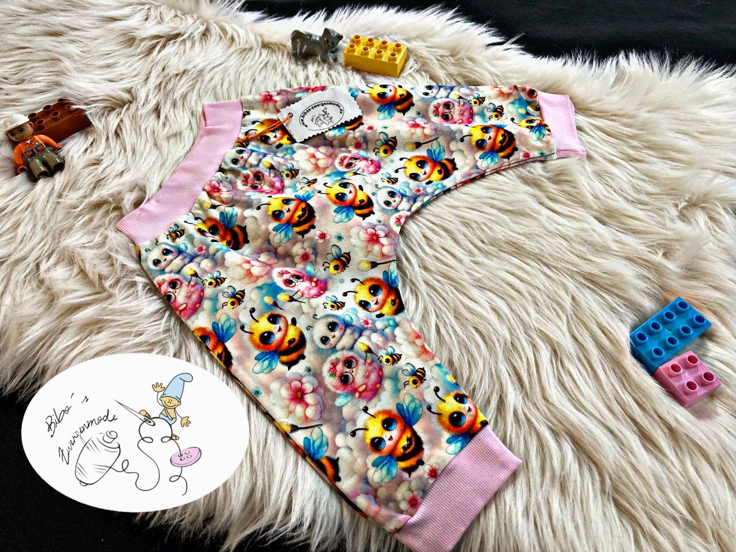 Fröhliches Bienchen