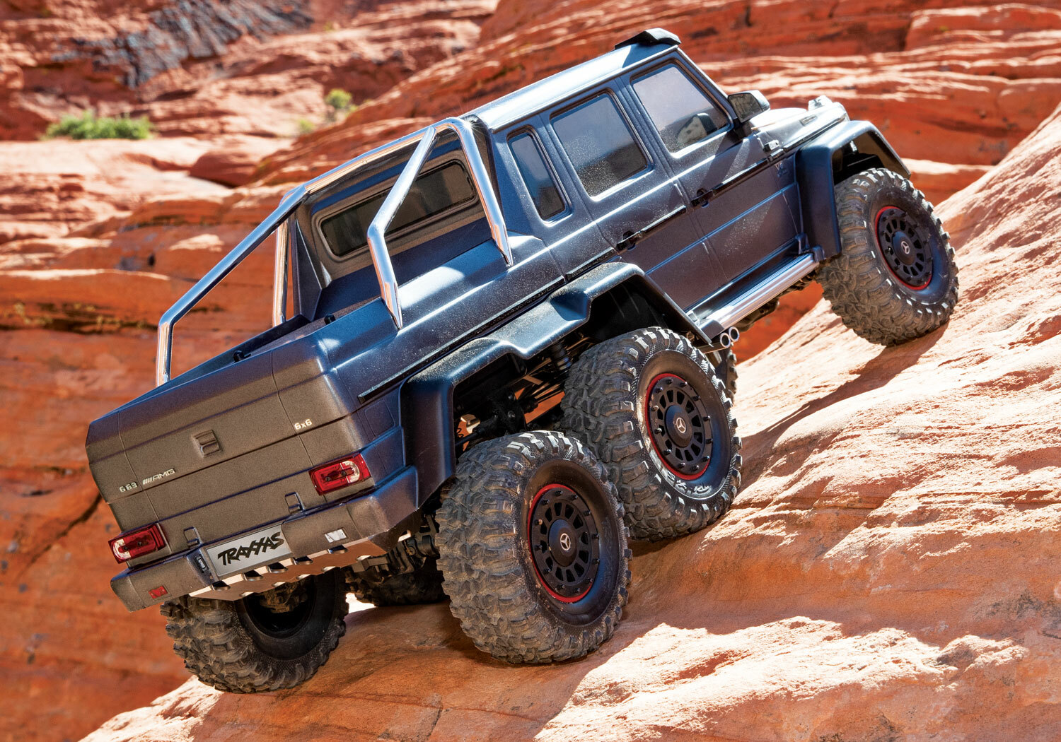 Traxxas TRX-6 Mercedes-Benz G 63 AMG 6x6 (XL-5HV, TQi, LED Lights) (No Battery or Charger) - Special Edition