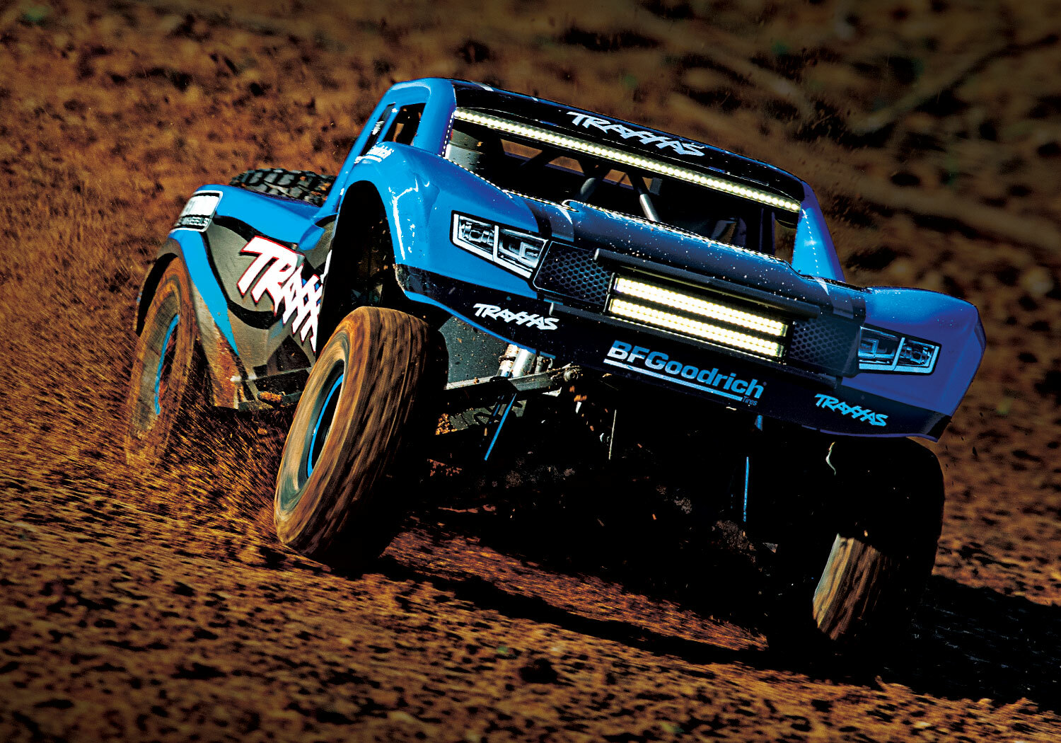 Traxxas UDR Unlimited Desert Racer Pro-Scale™ with Lights (VXL-6S/TQi/No Batt/No Chg) Traxxas UDR Unlimited Desert Racer Pro-Scale™ with Lights (VXL-6S/TQi/No Batt/No Chg)