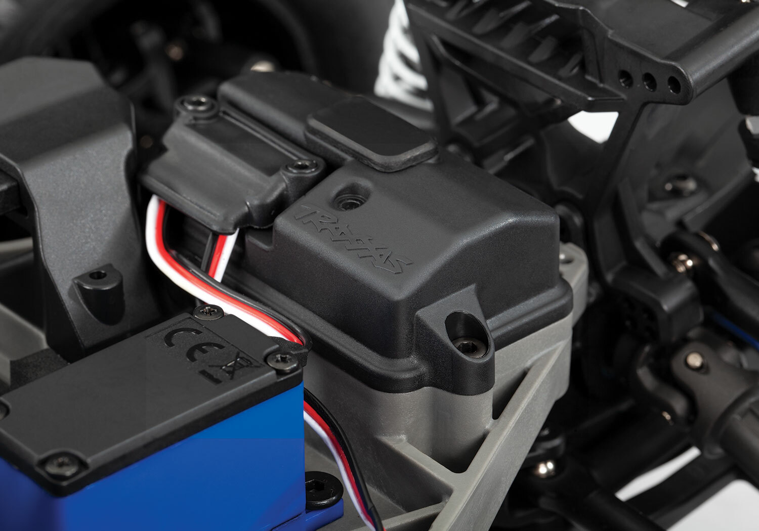 Traxxas Hoss 4x4 VXL 3S (TQi/No Batt or Charger) Traxxas Hoss 4x4 VXL 3S (TQi/No Batt or Charger)