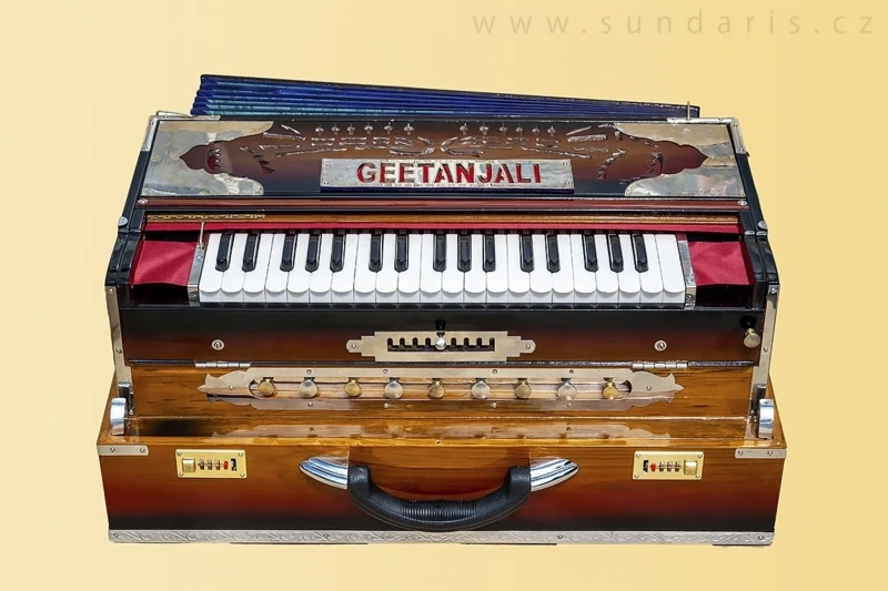 Harmonium Geetanjali 3 Line Scale Changer Pro