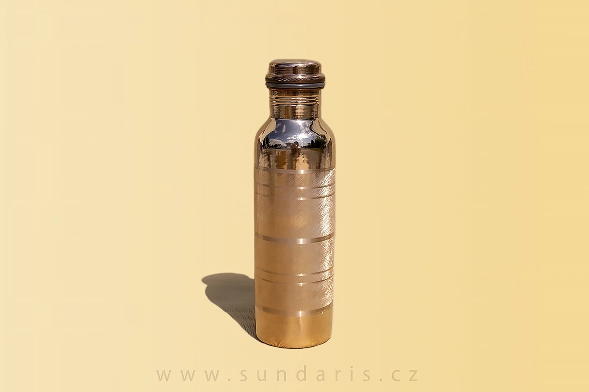 Měděná Láhev Sundaris Gravírovaná 800 ml.