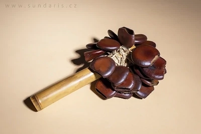 Chrastidlo Juju Sundaris Kamerun s Rukojetí 30 cm