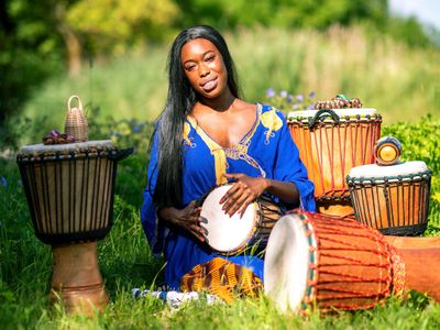 Darbuky a Djembe