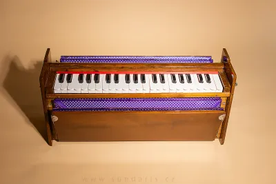 Harmonium Dulcetina Sundaris 42 Kl