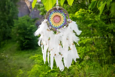Lapač snů fialový 12 cm – ručně vyráběný indiánský styl