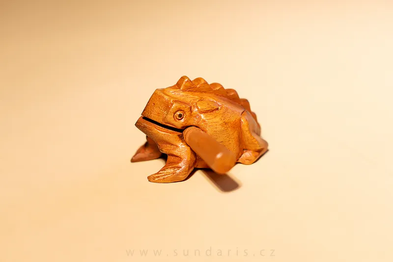 Ozvučná Žába ze Dřeva 8 cm