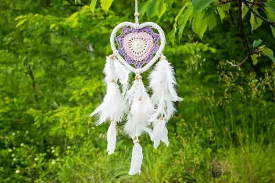 Dekorativní Lapač Snů Srdce – fialová 12 cm