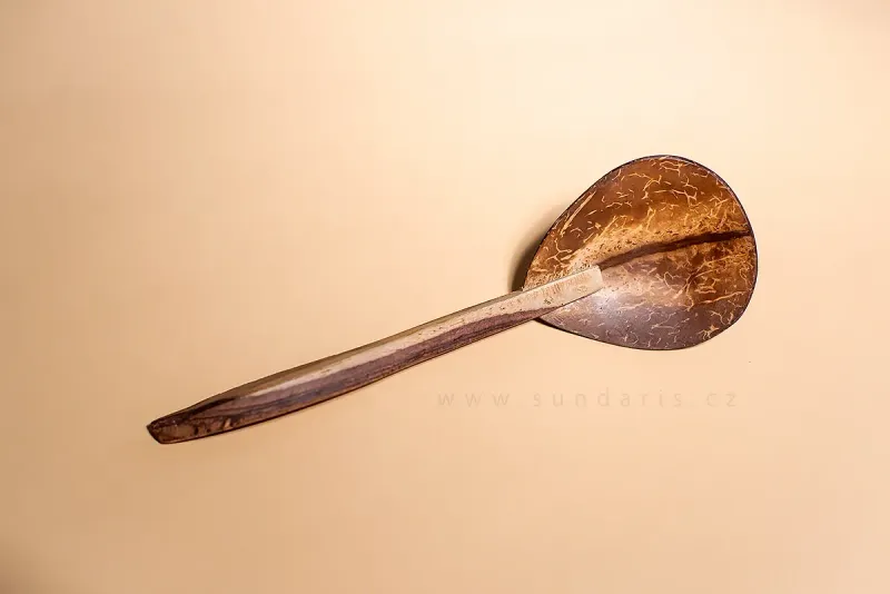 Lžíce Na Rýži z Kokosu Lžíce Na Rýži z Kokosu