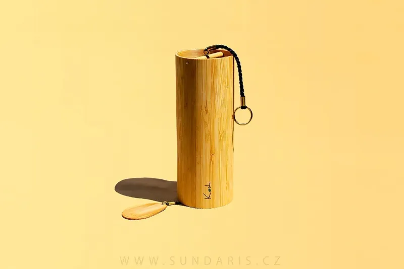 Zvonkohra Koshi Země s Krabičkou