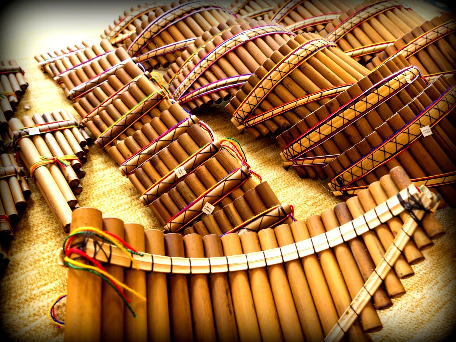 Dechové nástroje – SUNDARIS MUSICAL INSTRUMENTS – Krásné hudební nástroje z  celého světa