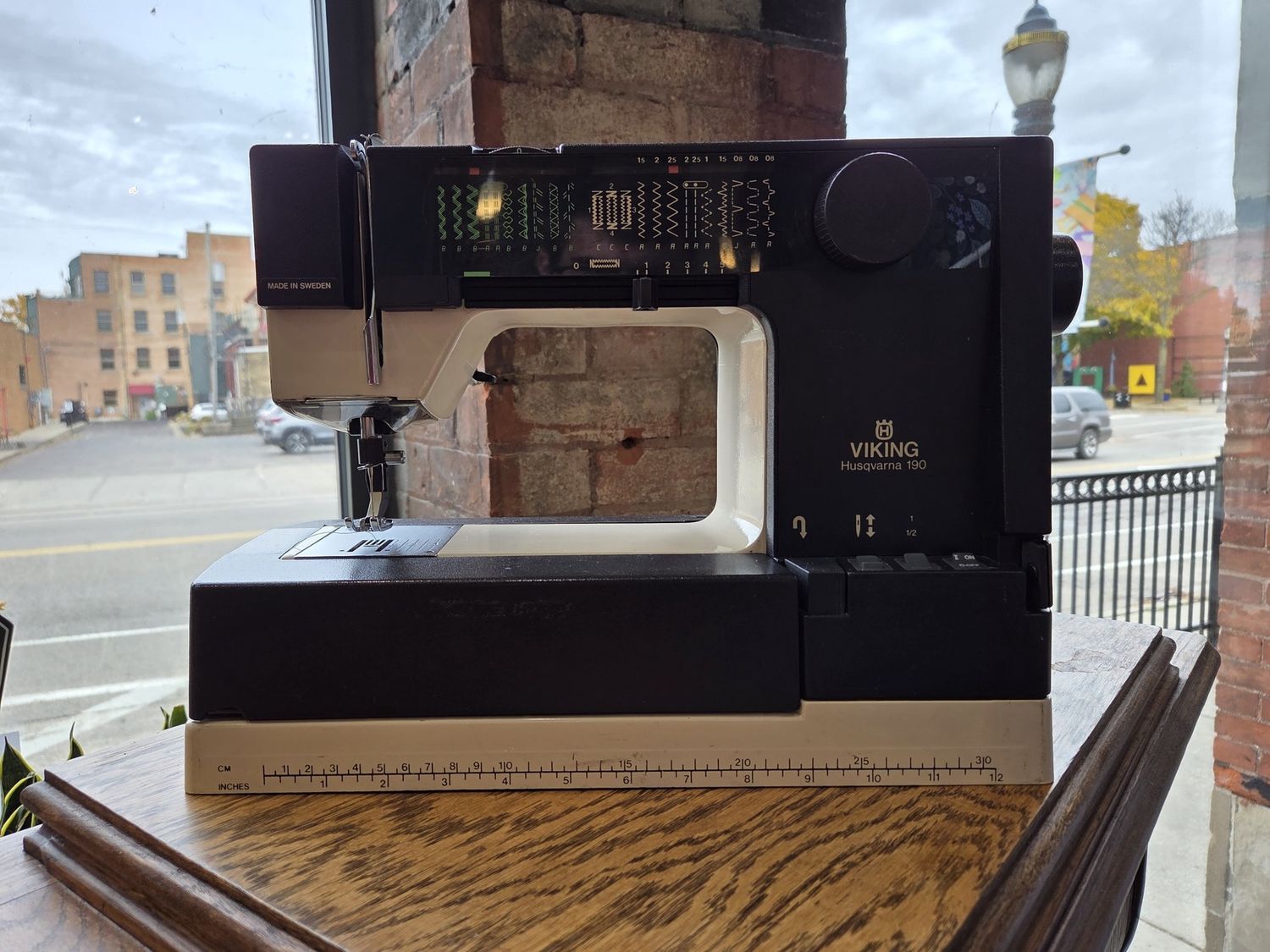 Vintage  Husqvarna Viking 190