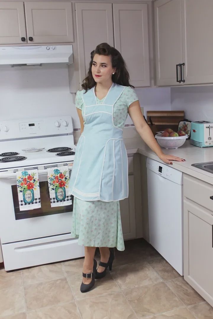 Abby Apron Sew Chic Patterns