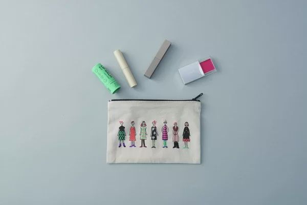 100 Ladies Zip Pouch for Embroidery Pale Grey Cosmo