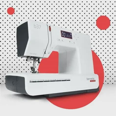 Bernette b37 Open Box