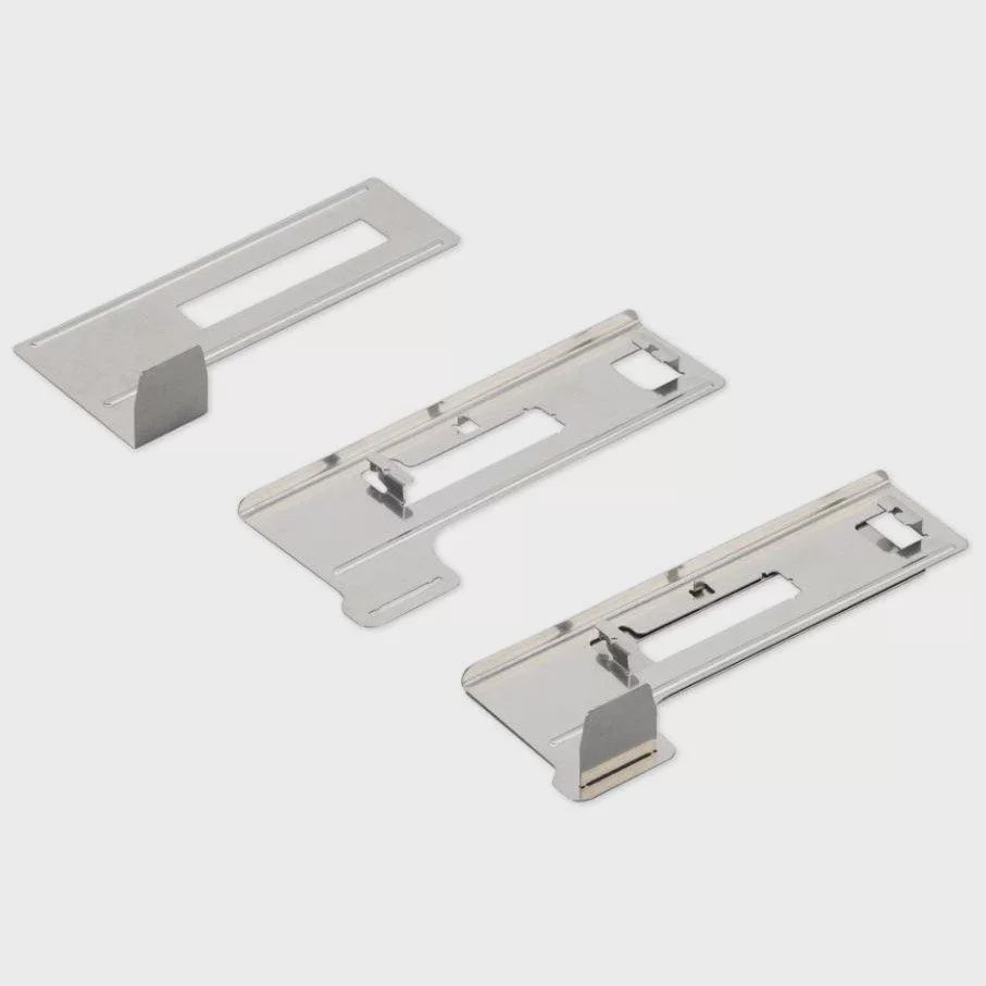 Bernina Fabric-Feeding Aid for Sewing Buttonholes