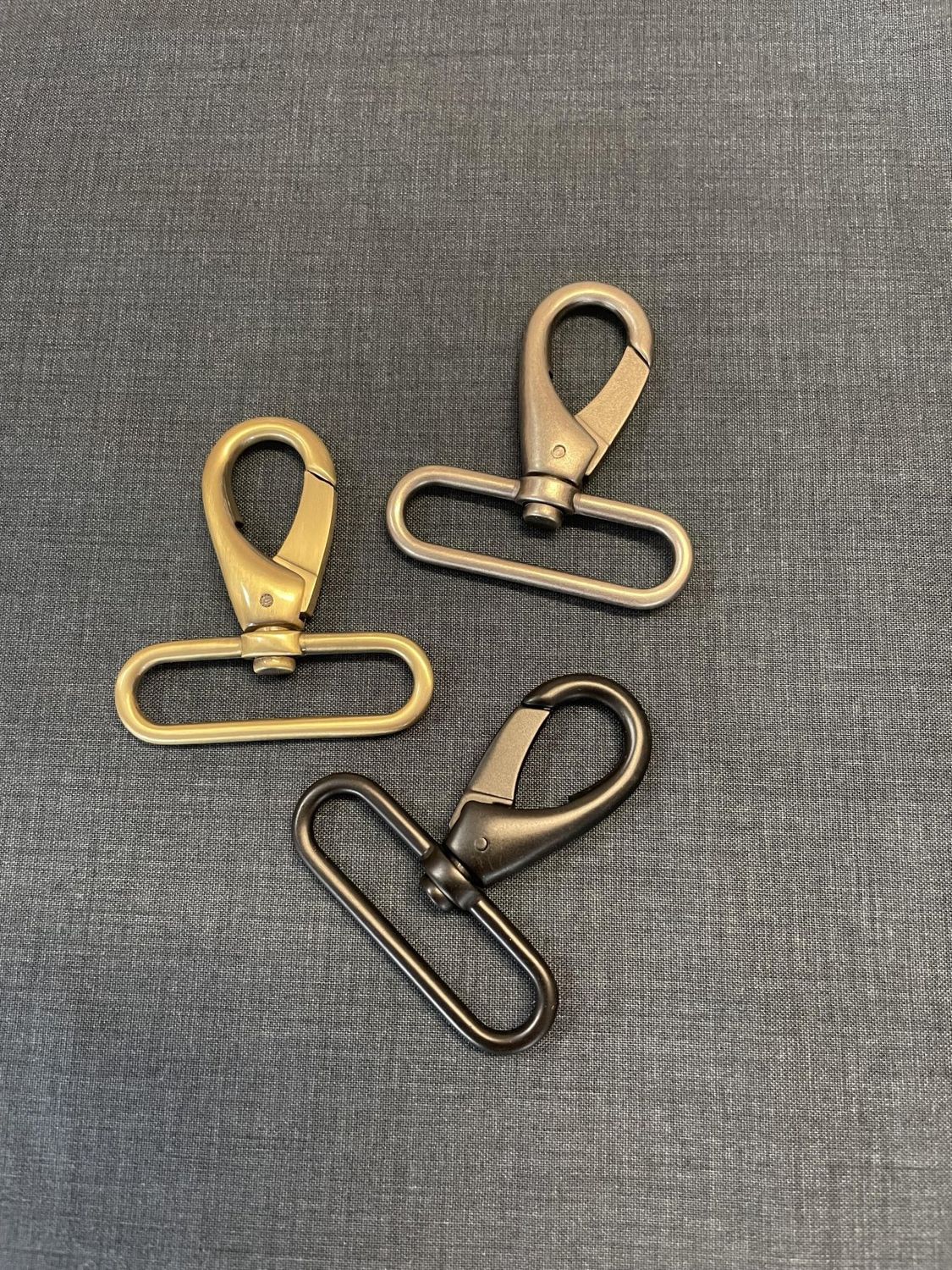 2" Metal Swivel Clasps