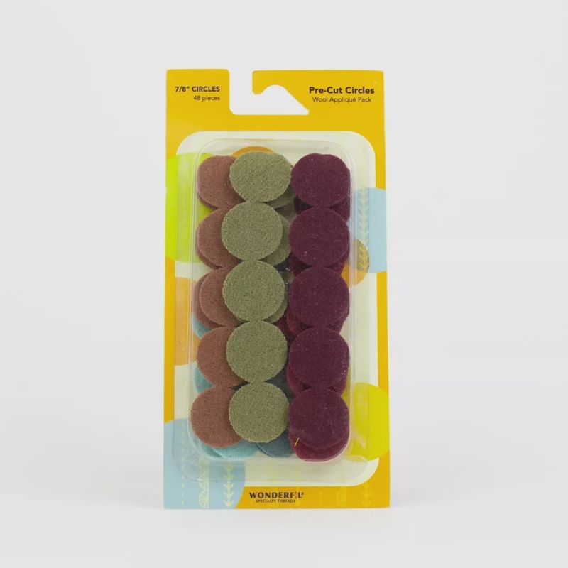 7/8"  Pre-Cut Wool Circles Applique Pack (Assorted Colors) Wonderfil
