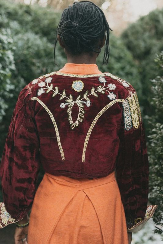 Bolivian Milk Maid Jacket Pattern #124 - Folkwear