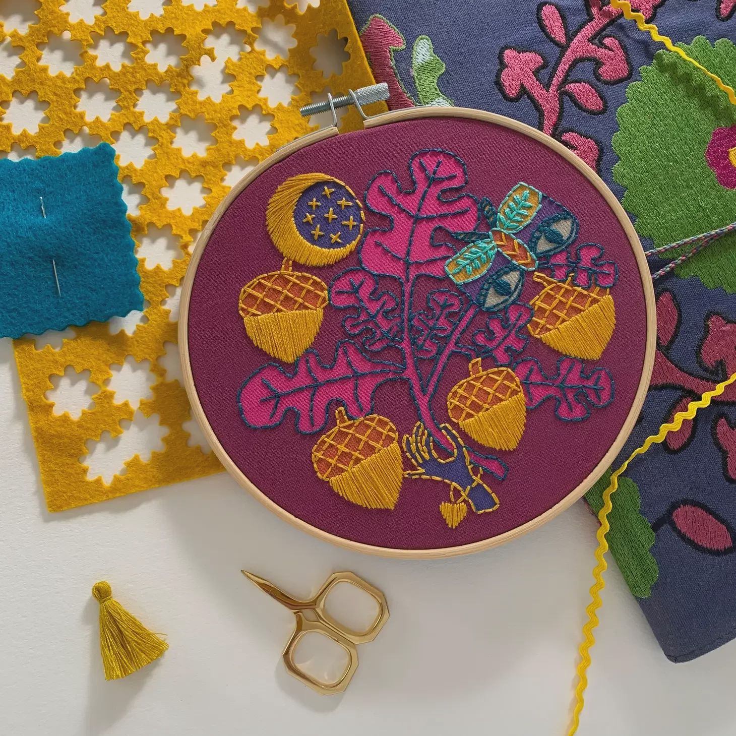Embroidery Kit - Acorns - Rikrack