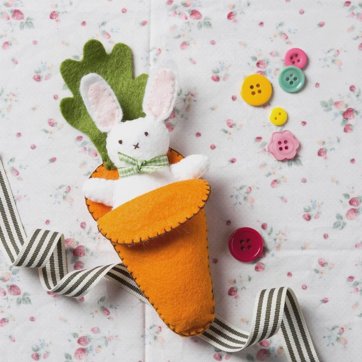 Bunny in Carrot Wool Felt Embroidery Kit Corinne Lapierre