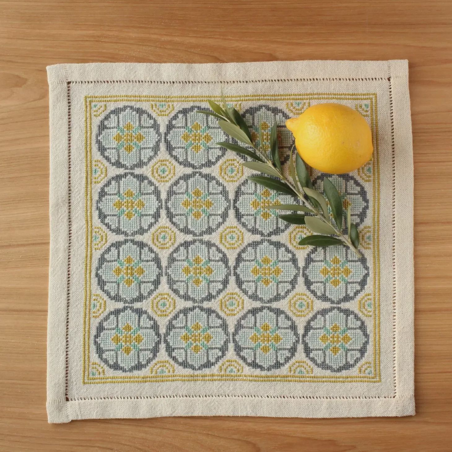 Cross Stitch Kit Venetian Coins Table Mat - Avlea Folk Embroidery