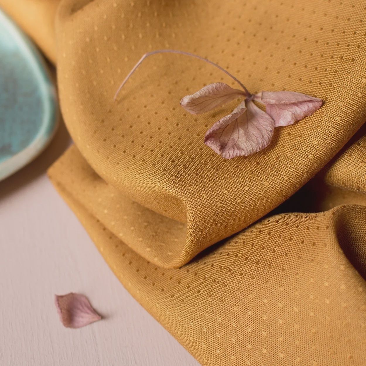 Dobby Ochre Viscose Atelier Brunette