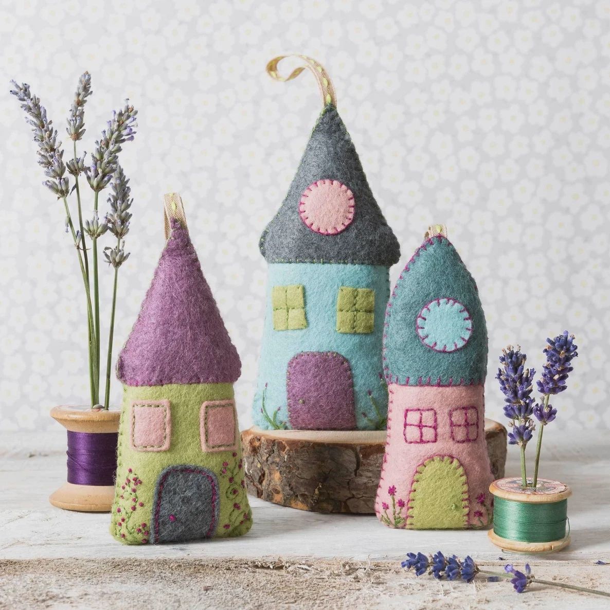 Lavender Houses Wool Felt Embroidery Kit Corinne Lapierre