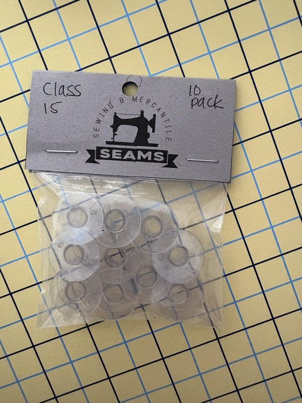 Plastic Class 15 Bobbins 10 pack