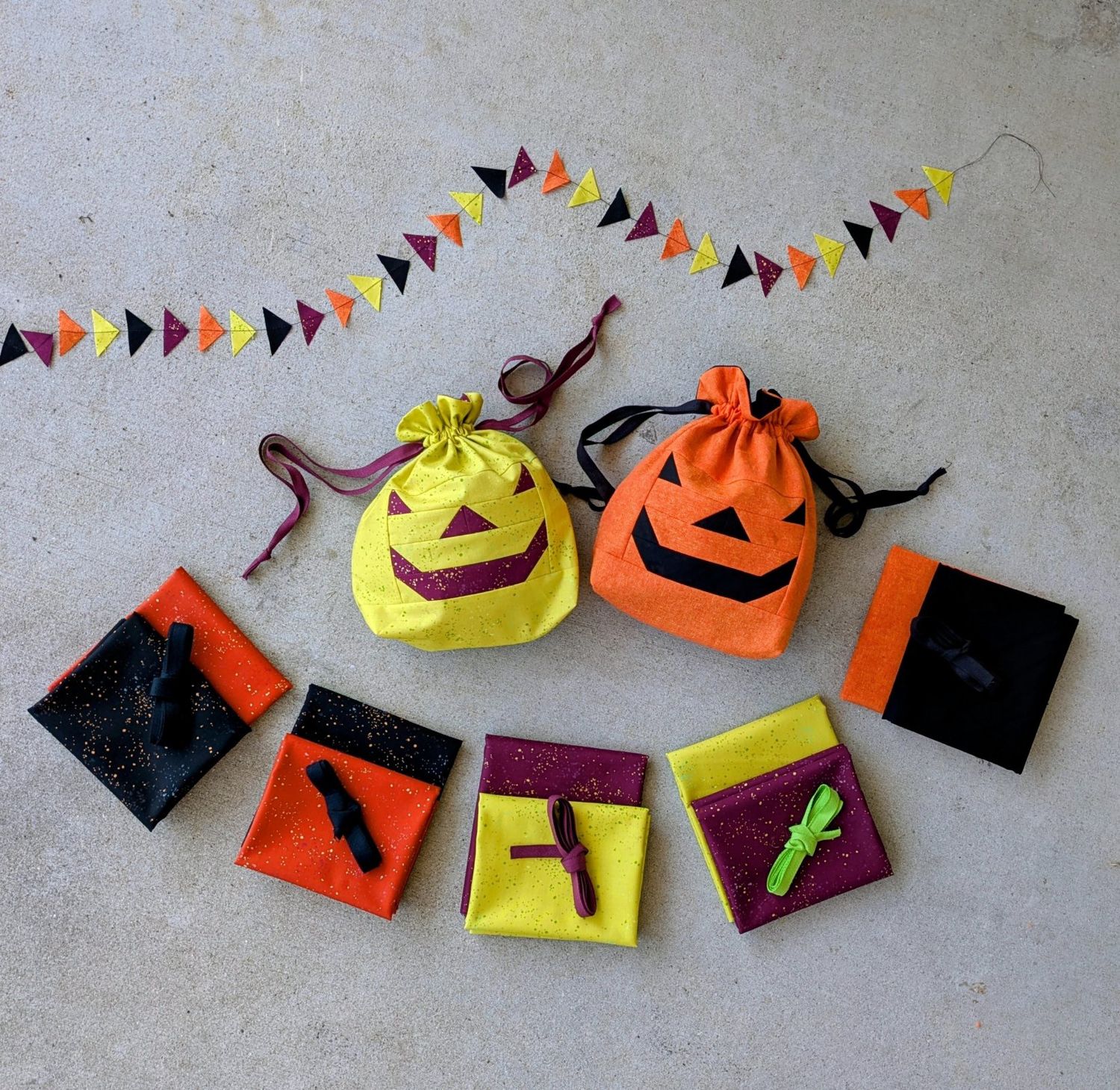 Sack-O-Lantern Kit with Pattern