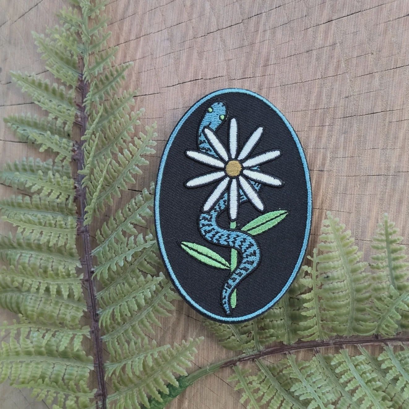 Serpent with Daisy Iron On Embroidered Patch ilikesara