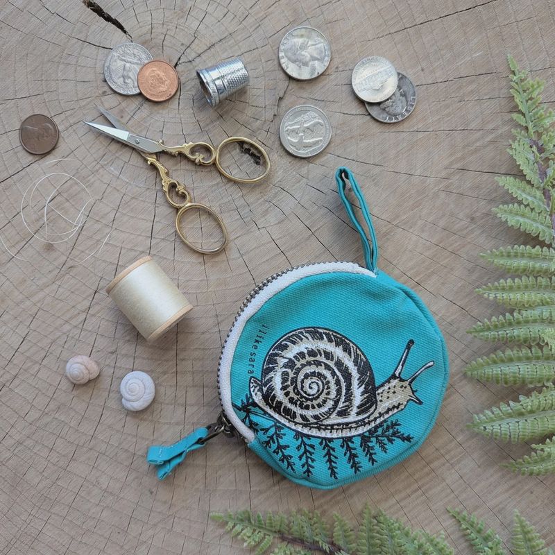 Teal Snail Coin Pouch ilikesara