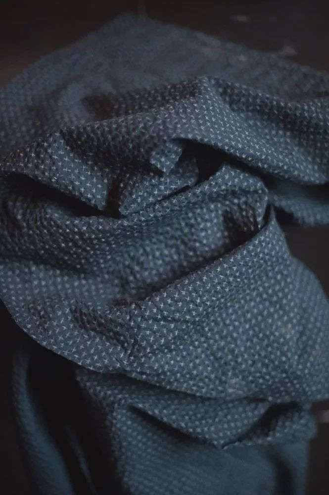 Tottorri Cross Seersucker Cotton Navy Merchant &amp; Mills