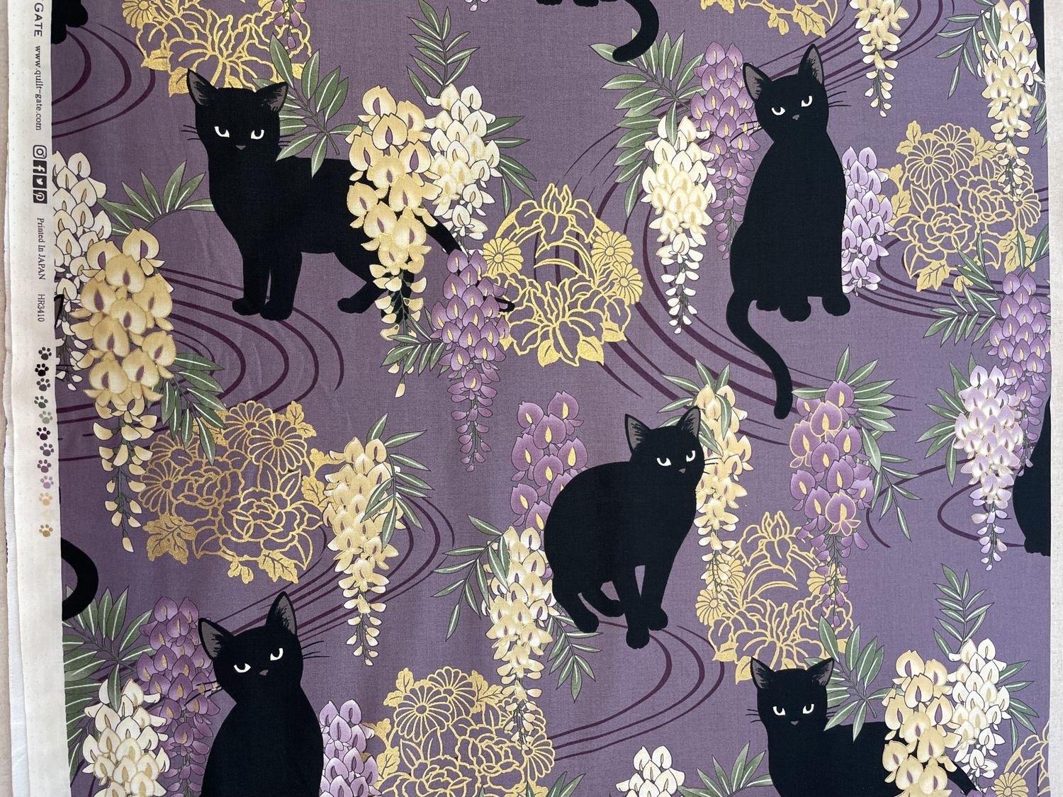 Japanese Printed Cotton Cat with wisteria Flowers QuiltGate