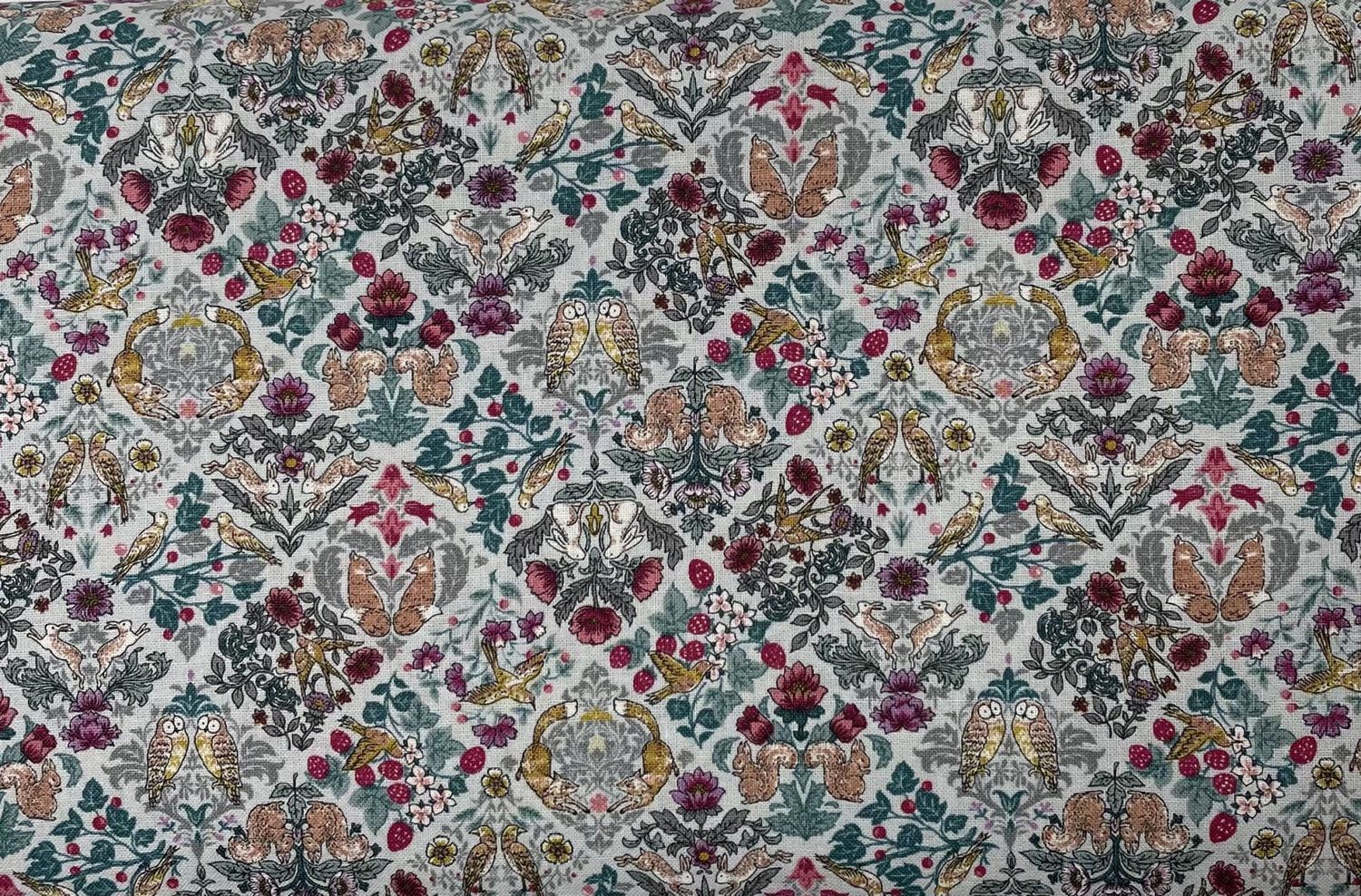 Japanese Imported Printed Cotton Morris-esque Diamond Pattern Pale Grey Sevenberry