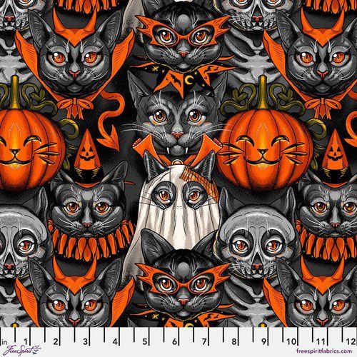 Costume Party Black Costumes &amp; Cobwebs Club Hauer